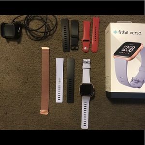 Fitbit versa rose gold limited edition Periwinkle